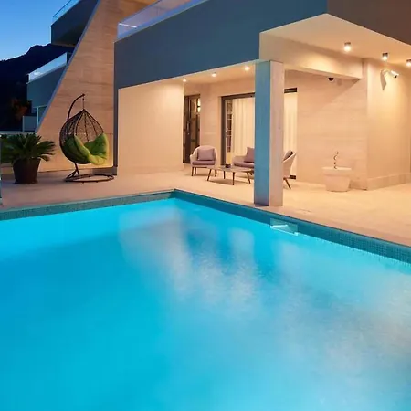 別荘 Lovely In With Sauna