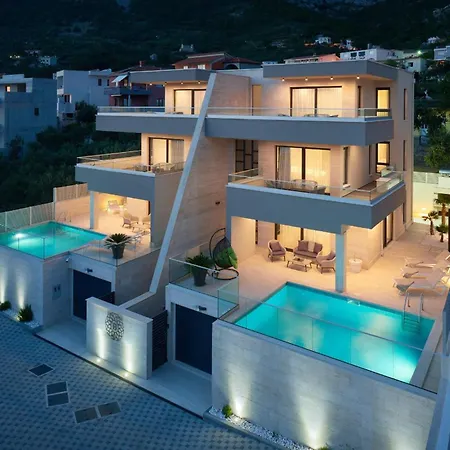 Tatil Evi Lovely In With Sauna Makarska